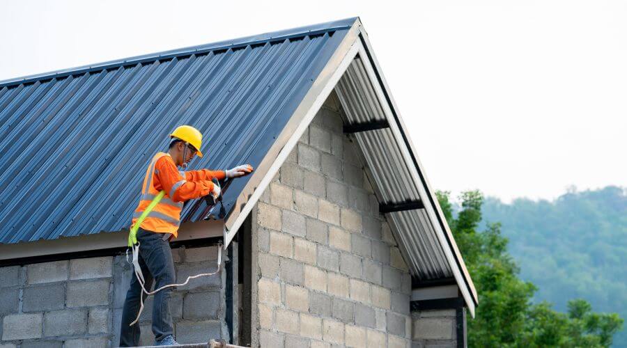 Professional Flat Roofing Installation in Hinsdale, MA